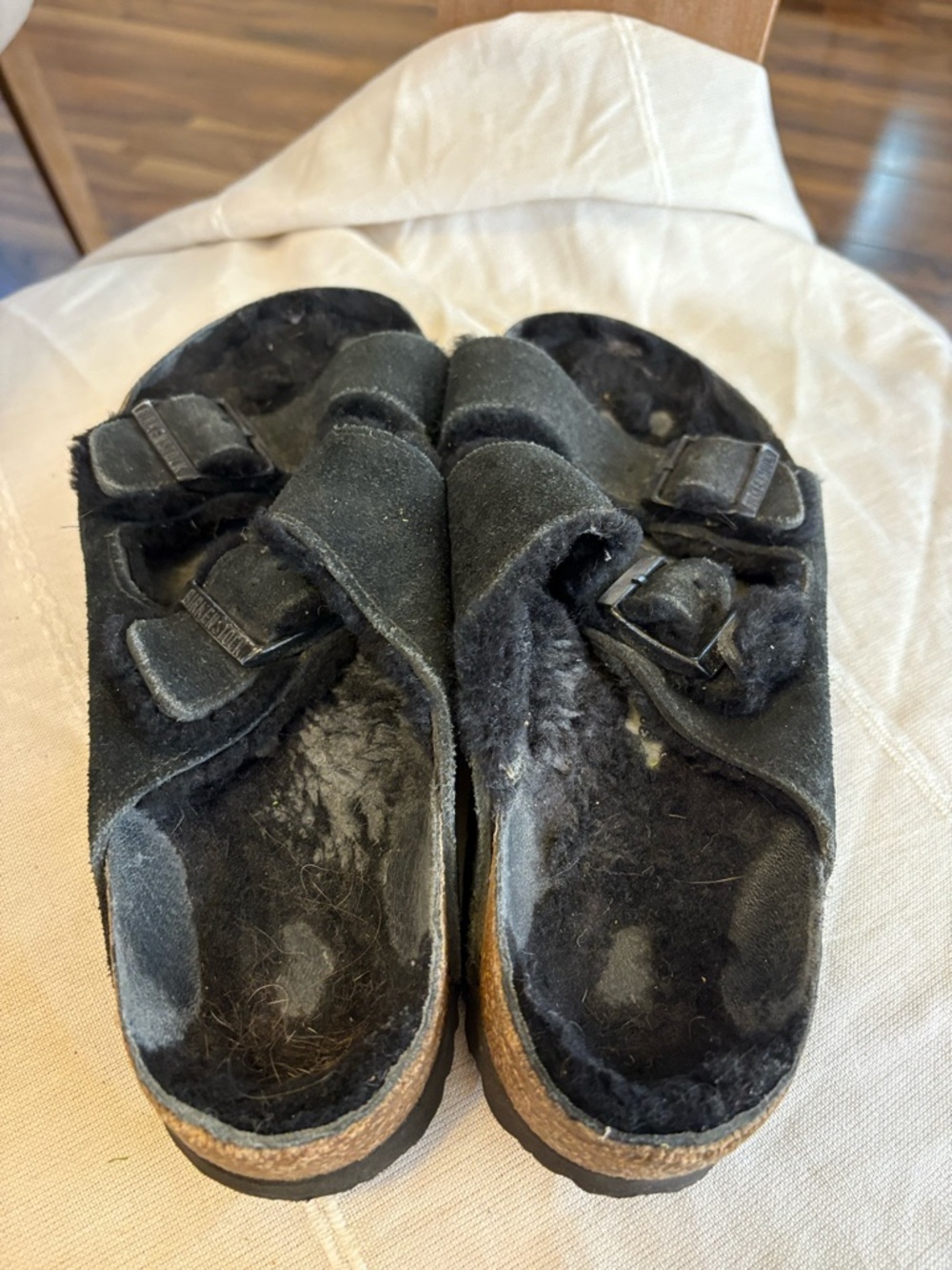Birkenstock Arizona Shearling Black Sandals‎ - Picture 3 of 6